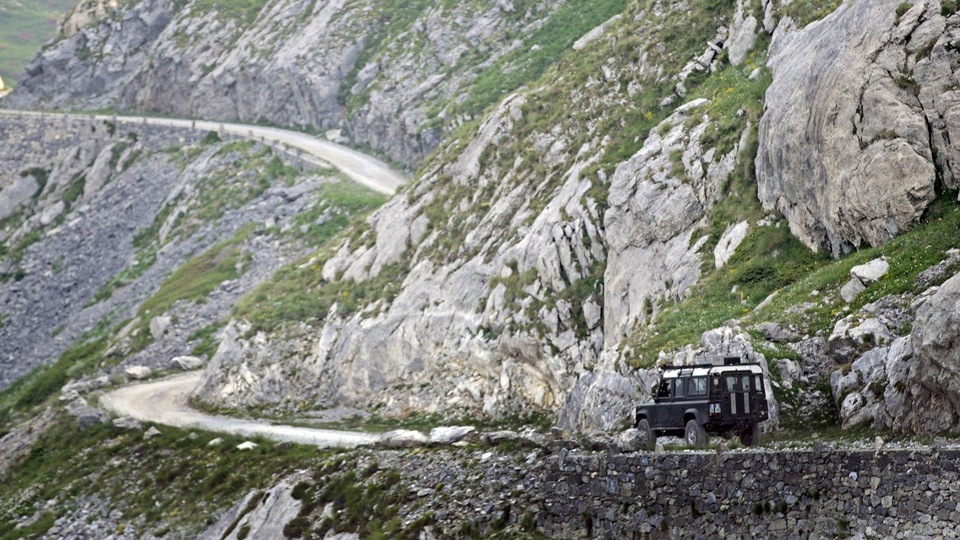 Documentary Cesty hrůzy : Ještě dál