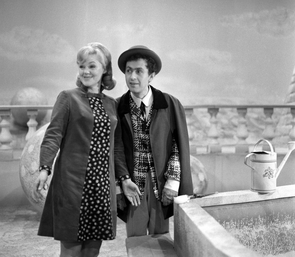The best czechoslovakian musical from 60's online