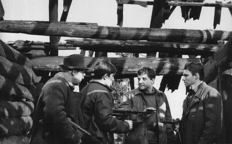 The best european war movies from year 1967 online