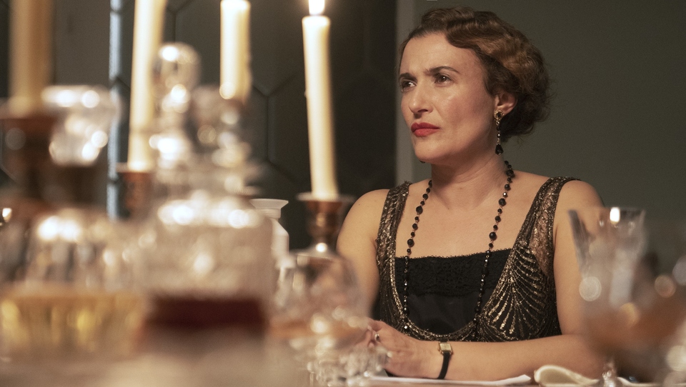 Film Agatha i klątwa Isztar