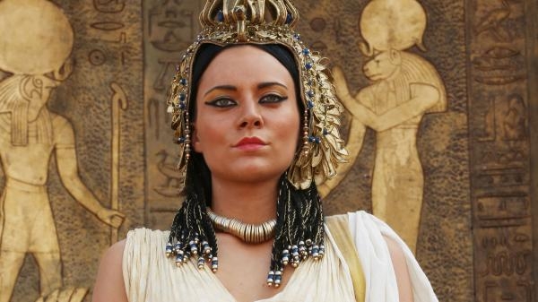 Cleopatra: Mother, Mistress, Murderer, Queen