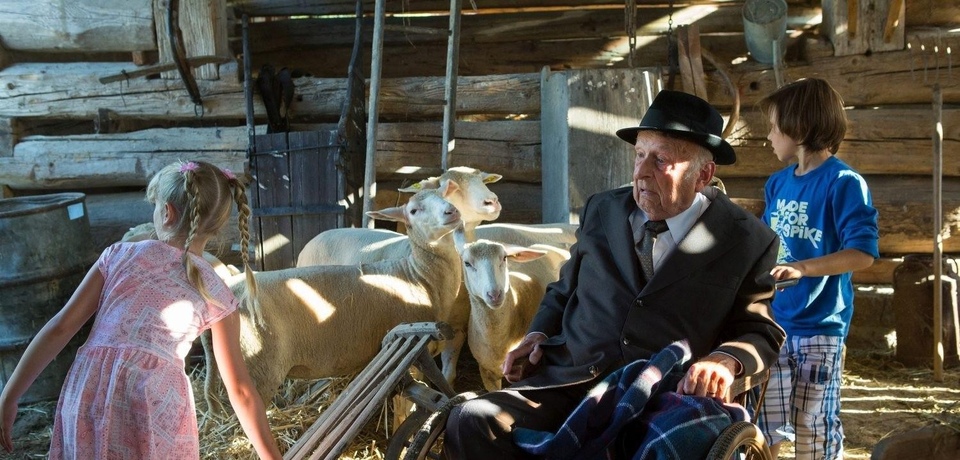 Film Jak jsme oživovali dědečka
