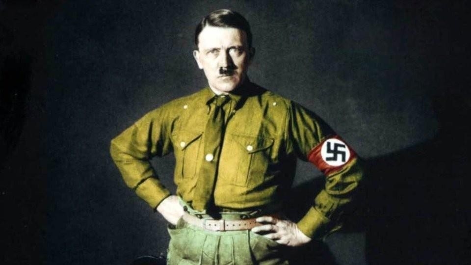Dokumentarci Apocalypse: The Rise of Hitler