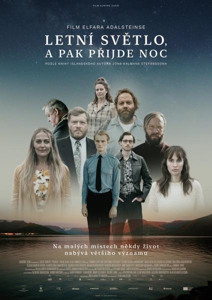 Letní světlo, a pak přijde noc