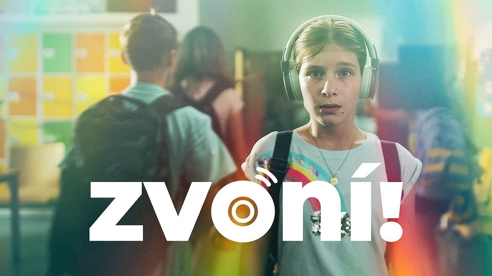 Seriál Zvoní!