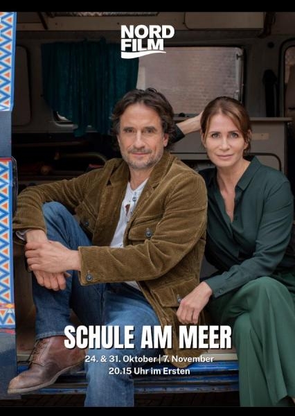 Szkoła nad morzem: Pod jednym dachem