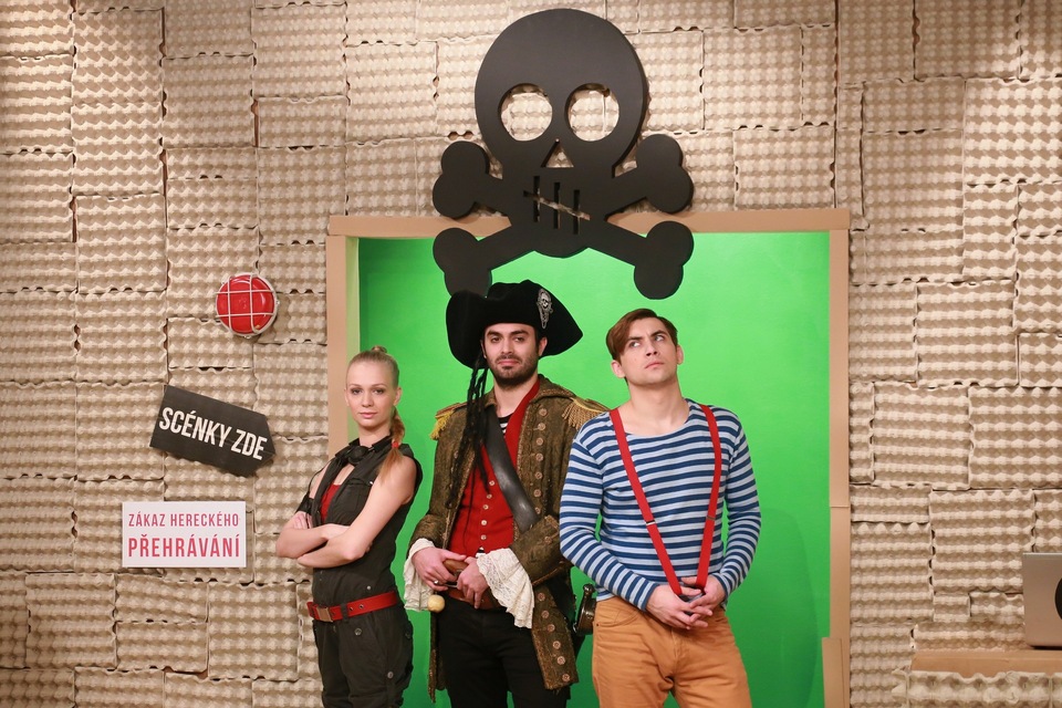 Serial Pirátské vysílání