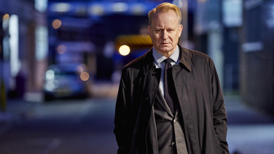 Serije  John River: Između živih i mrtvih