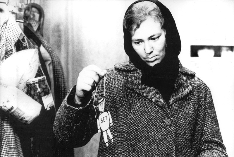 The best czechoslovakian drama movies from year 1969 online