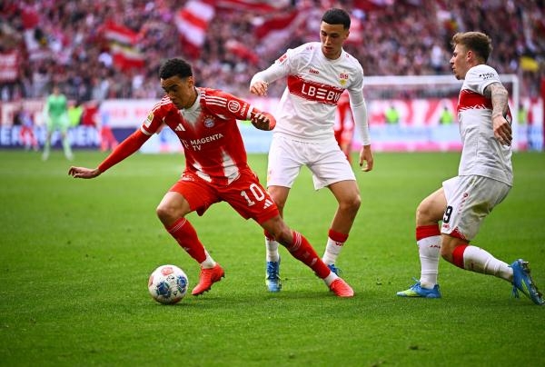 Bayern Mnichov - VfB Stuttgart