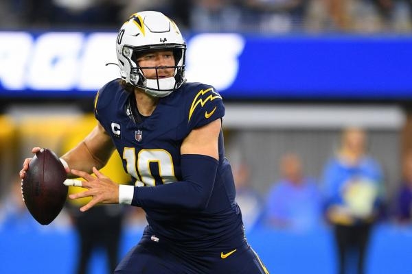 Los Angeles Chargers - Washington Commanders