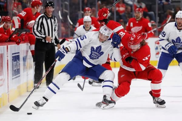 Detroit Red Wings - Toronto Maple Leafs