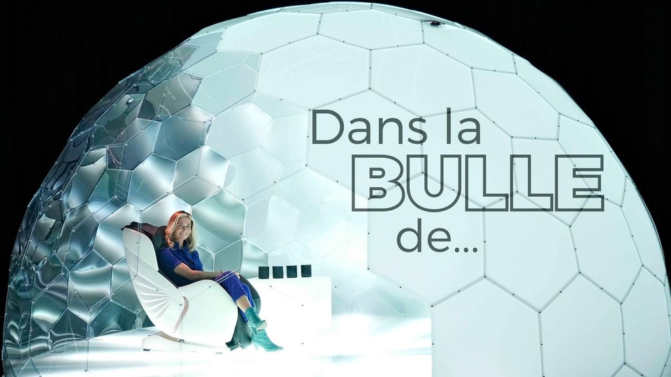 Dans La Bulle De...