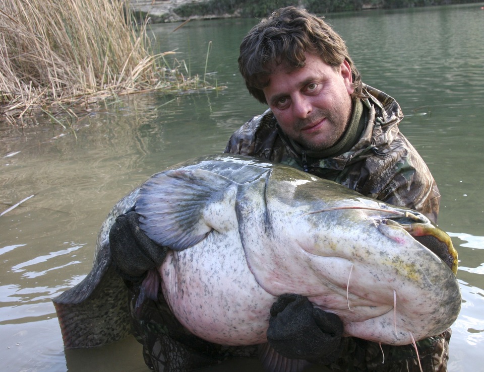 Dokument Carp Zoom - Bašta lovu sumců a&nbsp;přívlač