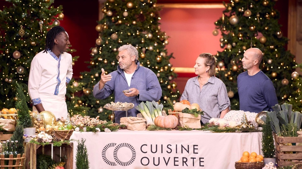 Cuisine ouverte, la table des fetes