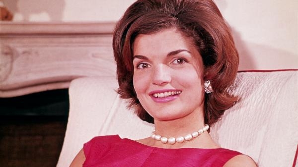 Jacqueline Kennedy - Portrét ikonické první dámy