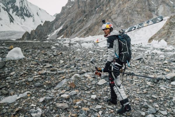 Sleduj film K2: The Impossible Descent