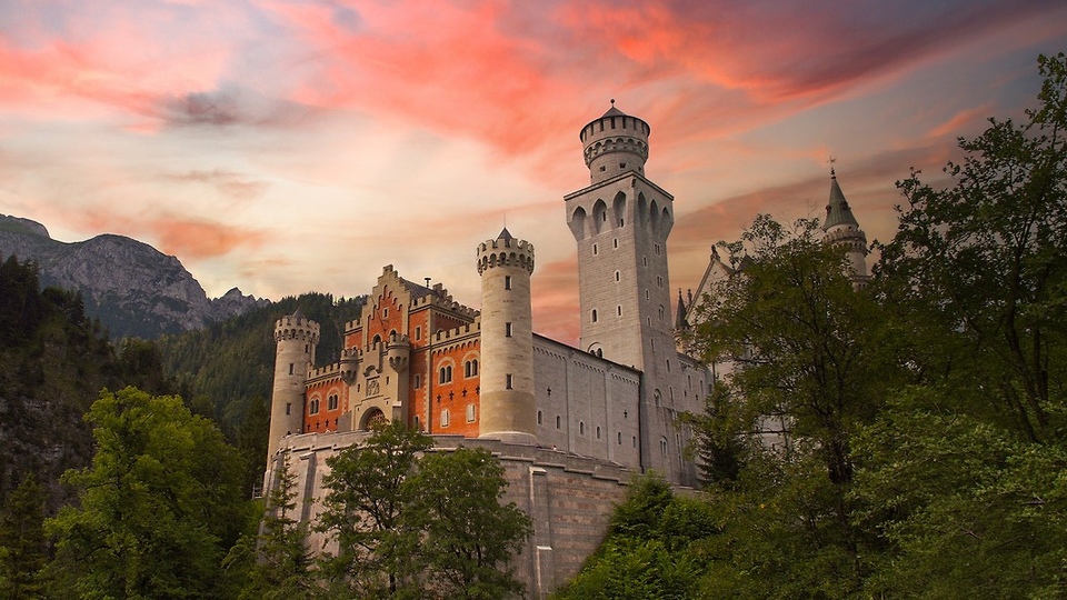 95 zahraničních  dokumentů o architektuře  online