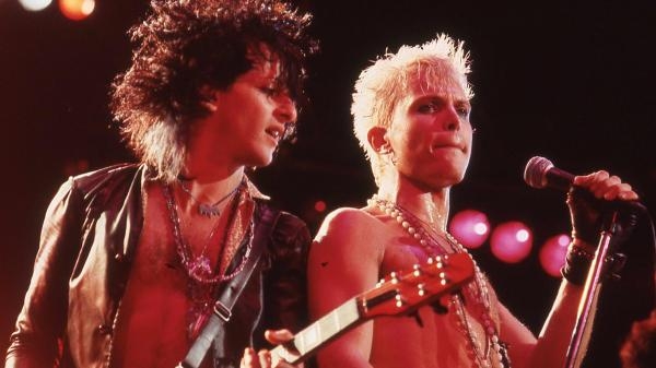 Billy Idol tebao bi biti mrtav