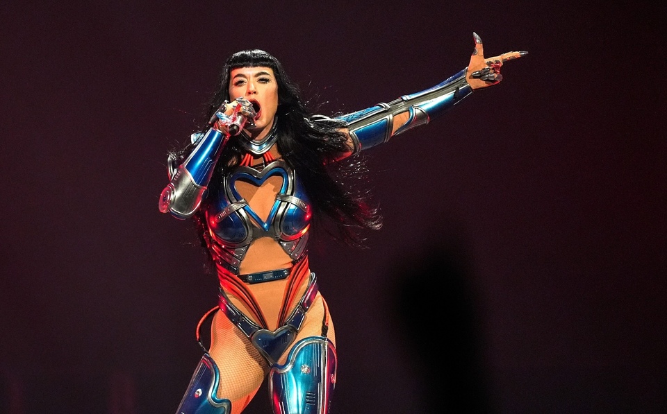 KATY PERRY WEEK: TOP 3 COVERY