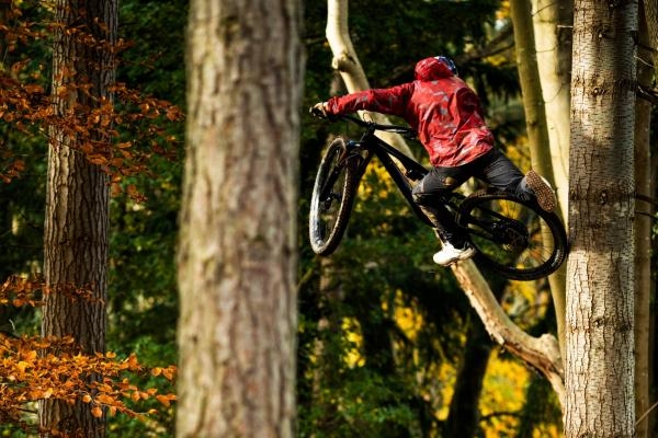Kriss Kyle swaps BMX for MTB