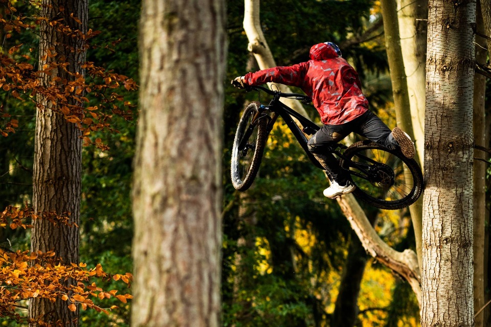 Kriss Kyle swaps BMX for MTB