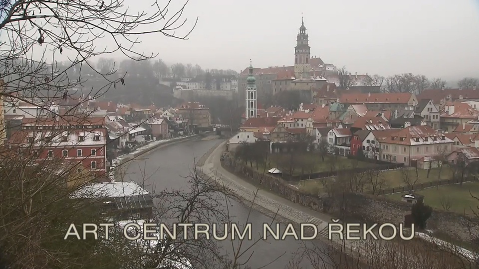 Documentary Art centrum nad řekou
