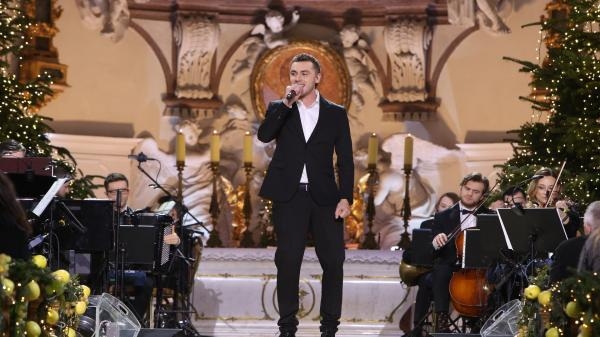 Wielkie kolędowanie z Polsatem w bazylice Świętego Krzyża w Warszawie