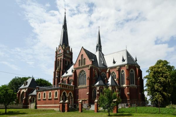 Kostel sv. Jana Křtitele v Sudicích