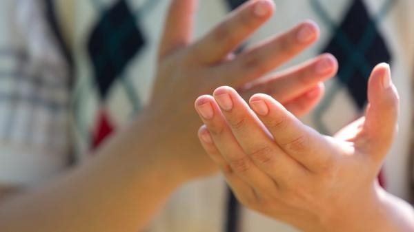 Chansigneuse, la musique au bout des doigts