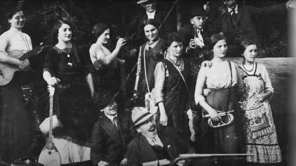 Dokumentarci Uvijek smo hodali zajedno - Priča o Lili Gomboš