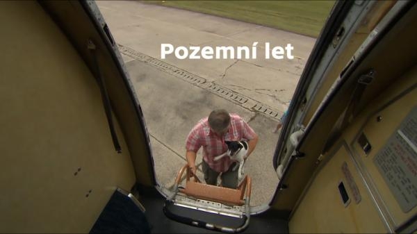 Pozemní let