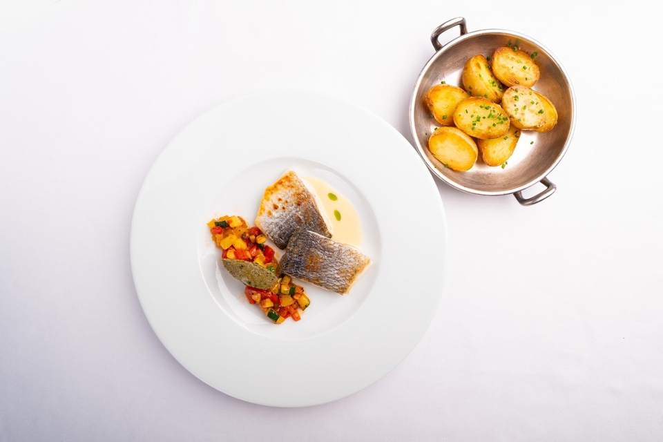 Dokument Myslivecká kuchyně - Steak Rossini a&nbsp;jelení tatarák