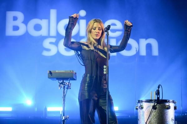 Ellie Goulding v Basileji