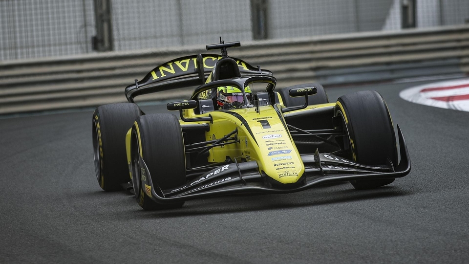 Formule 2 онлайн