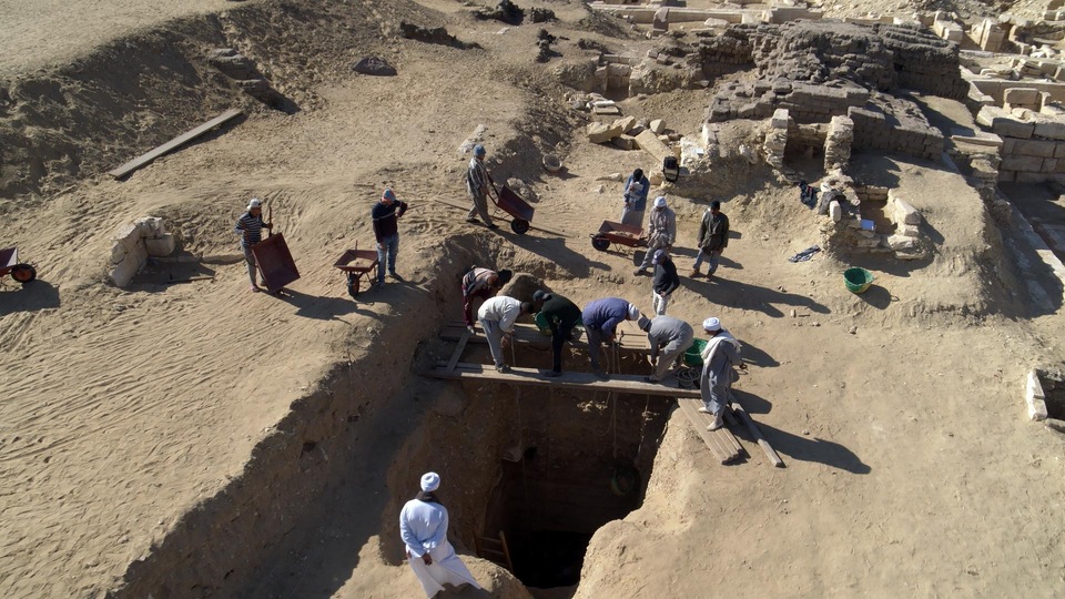 Документ Grobowce Egiptu: Imhotep, twórca piramid