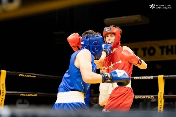 Бокс. Всеукраїнський турнір серед молоді. Прем'єра