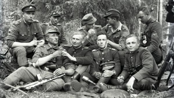 Freres de la foret, des résistants face a l'URSS