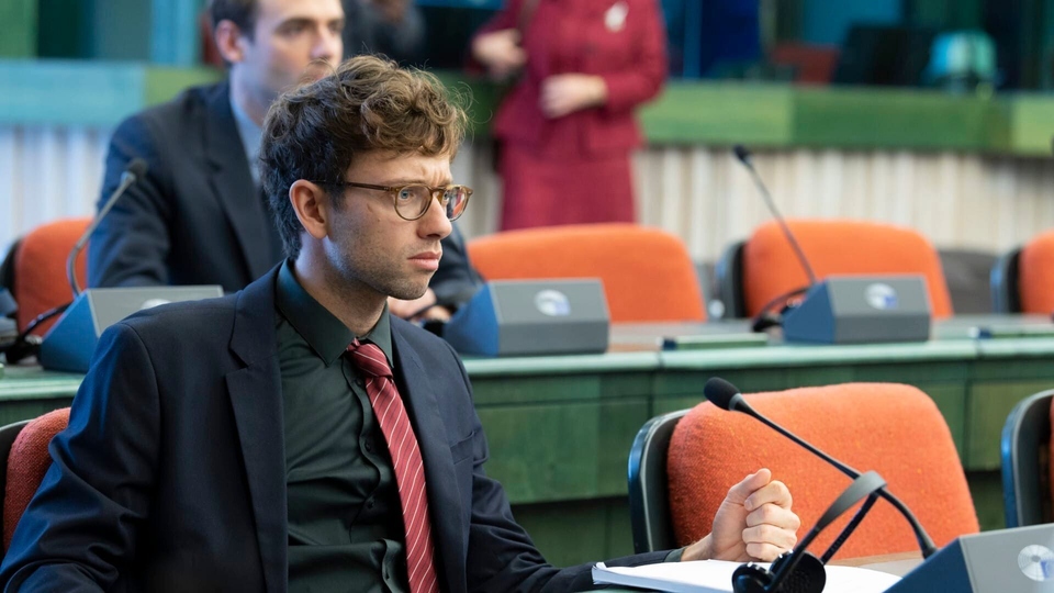 Seriál Parlement