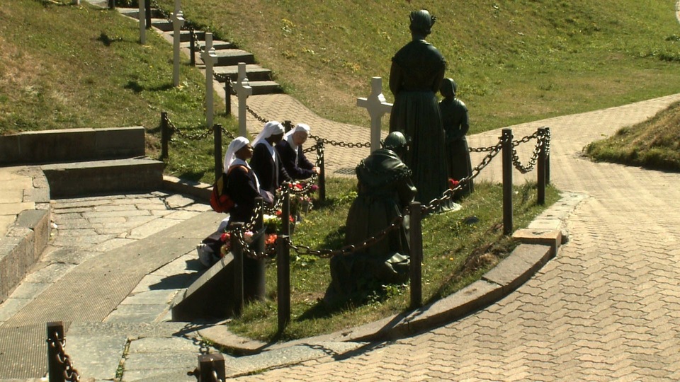 Dokument Mariánská poutní místa: Naše Paní z&nbsp;La Saletty