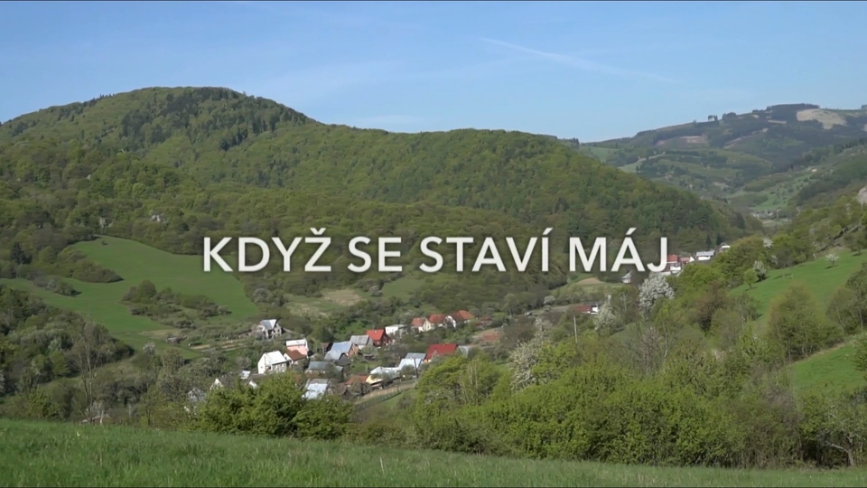 Dokument Když se staví máj