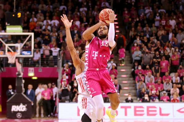 FC Bayern München Basketball - Telekom Baskets Bonn