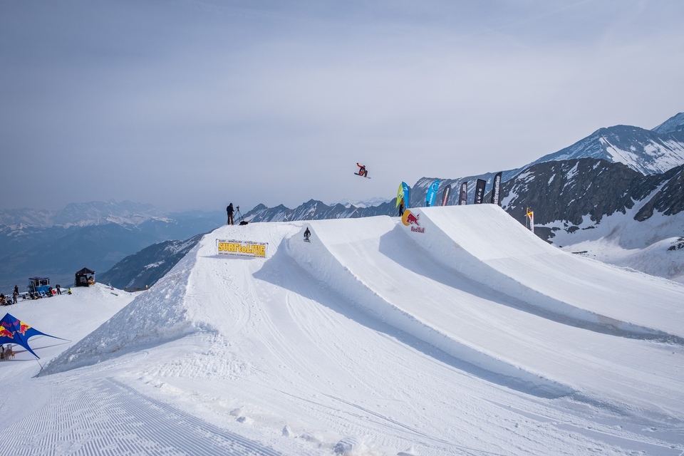 Documentary World Rookie Tour Finals