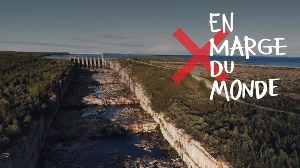 En Marge Du Monde