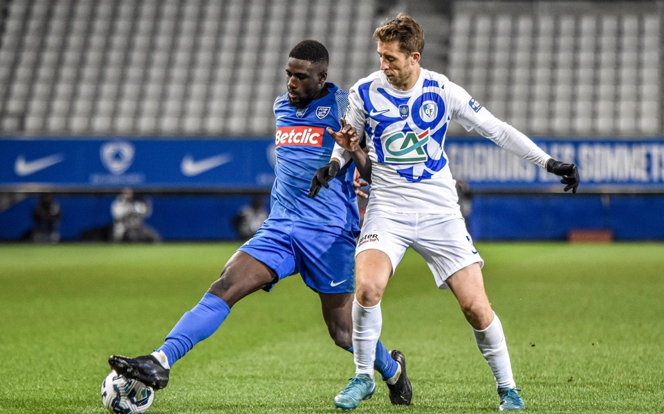 Grenoble Foot 38 - ES Troyes
