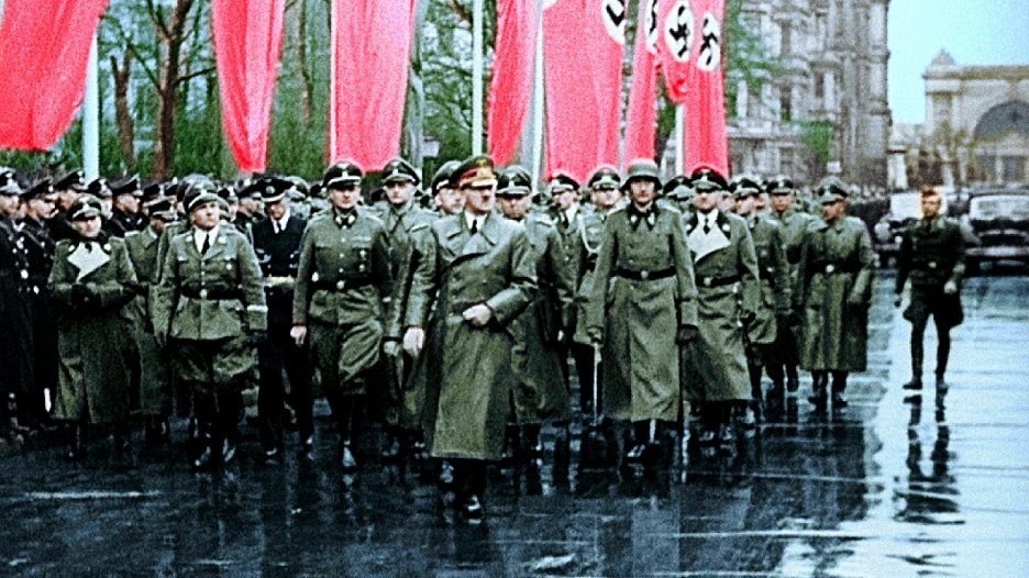 Dokument Apokalypsa: Hitlerovo ťaženie na Západ 1940