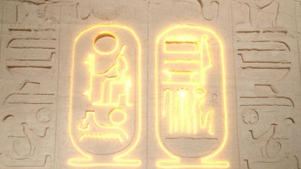 Abu Simbel: świątynie nad Nilem