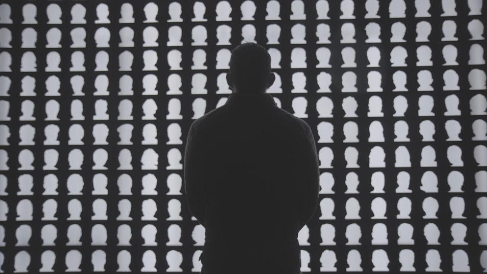 Documentary Mezinárodní adopce: Globální skandál