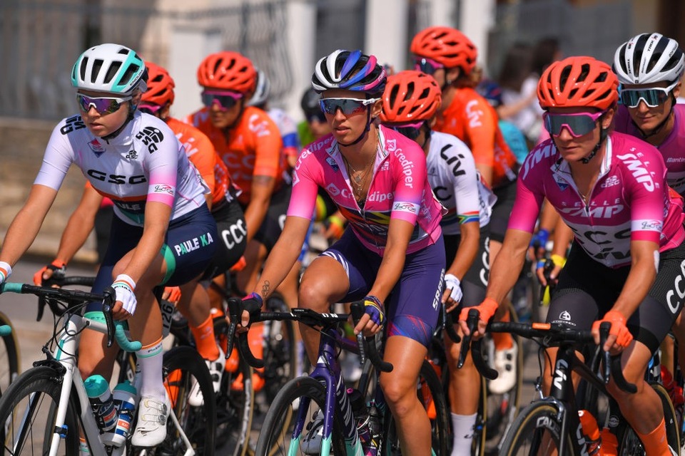 Giro d’Italia žen online