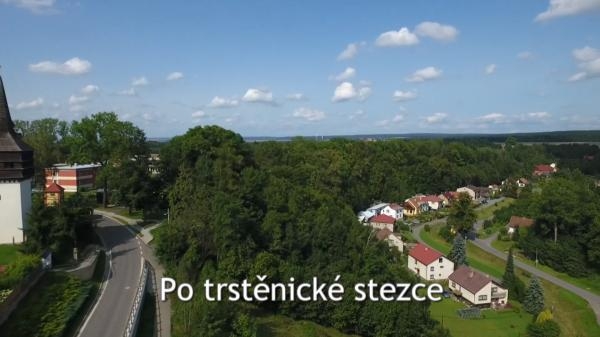 Po trstěnické stezce